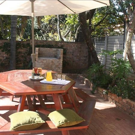 Pta East Guest House Pretoria-Noord Buitenkant foto