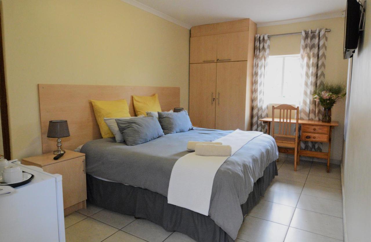 Pta East Guest House Pretoria-Noord Buitenkant foto
