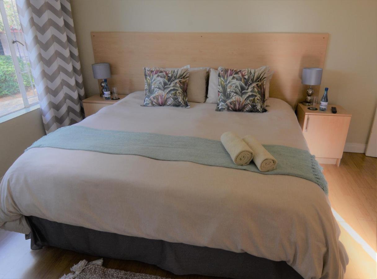 Pta East Guest House Pretoria-Noord Buitenkant foto